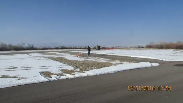 Milt with a ski plane.